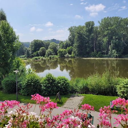 Hotel Restaurant Zum Goldenen Anker Mit Hallenbad & Wellnessbereich Windorf  Exterior foto