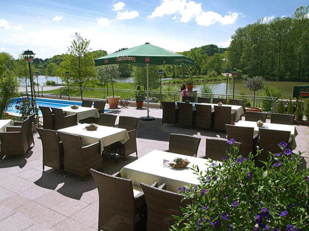 Hotel Restaurant Zum Goldenen Anker Mit Hallenbad & Wellnessbereich Windorf  Cameră foto